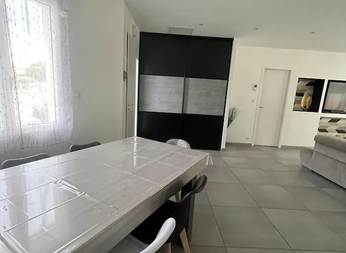 Maison 3 Avec Piscine Chauffee