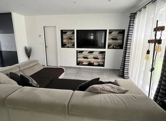 Maison 3 Avec Piscine Chauffee *